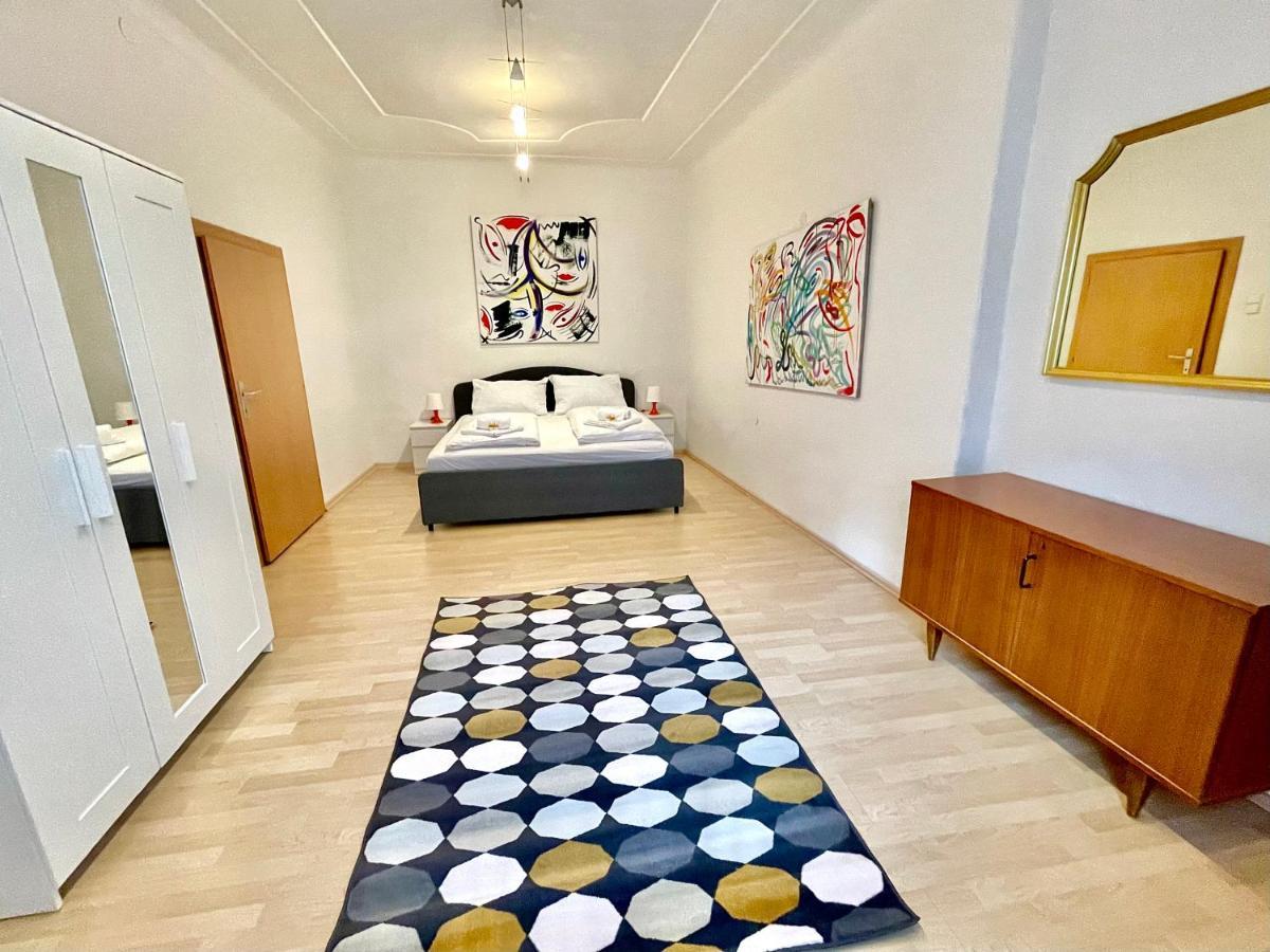 Apartment Zum Schlossberg - Top 1 Self Check-In Грац Екстер'єр фото
